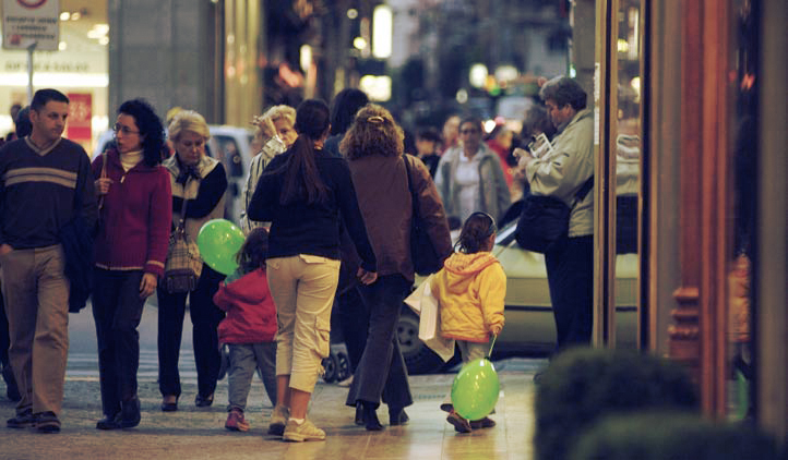 Carrers de la ciutat plens de gent