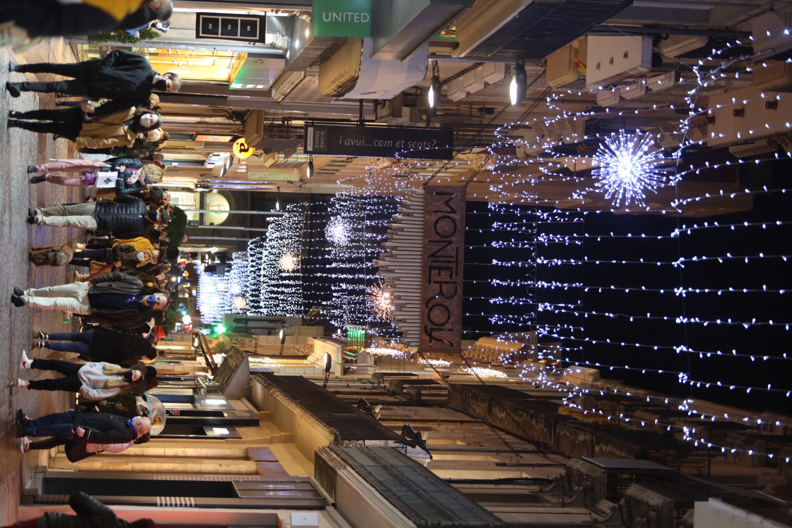 Carrer Monterols Il·luminat