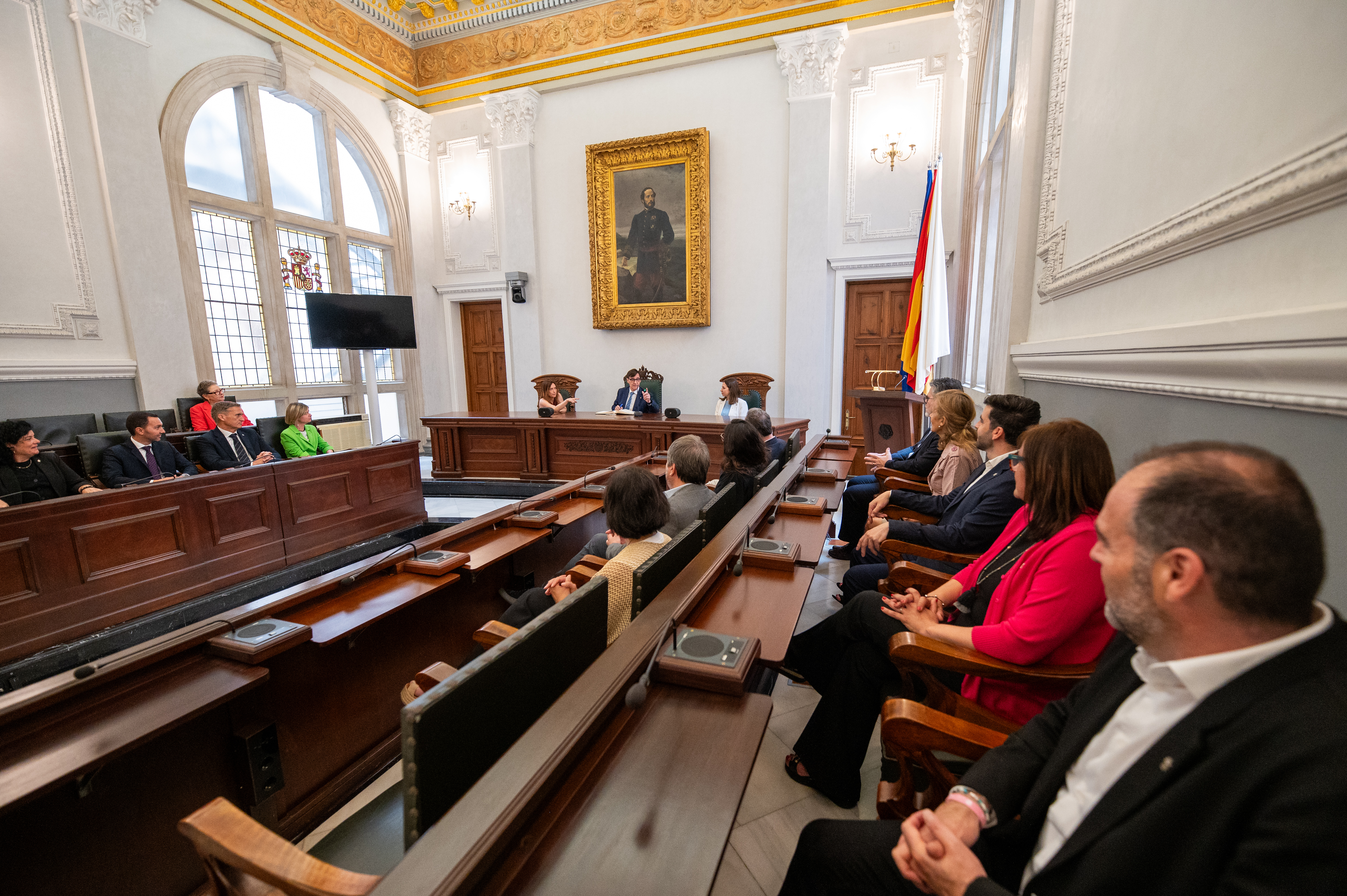 Visita institucional del president de la Generalitat, Salvador Illa