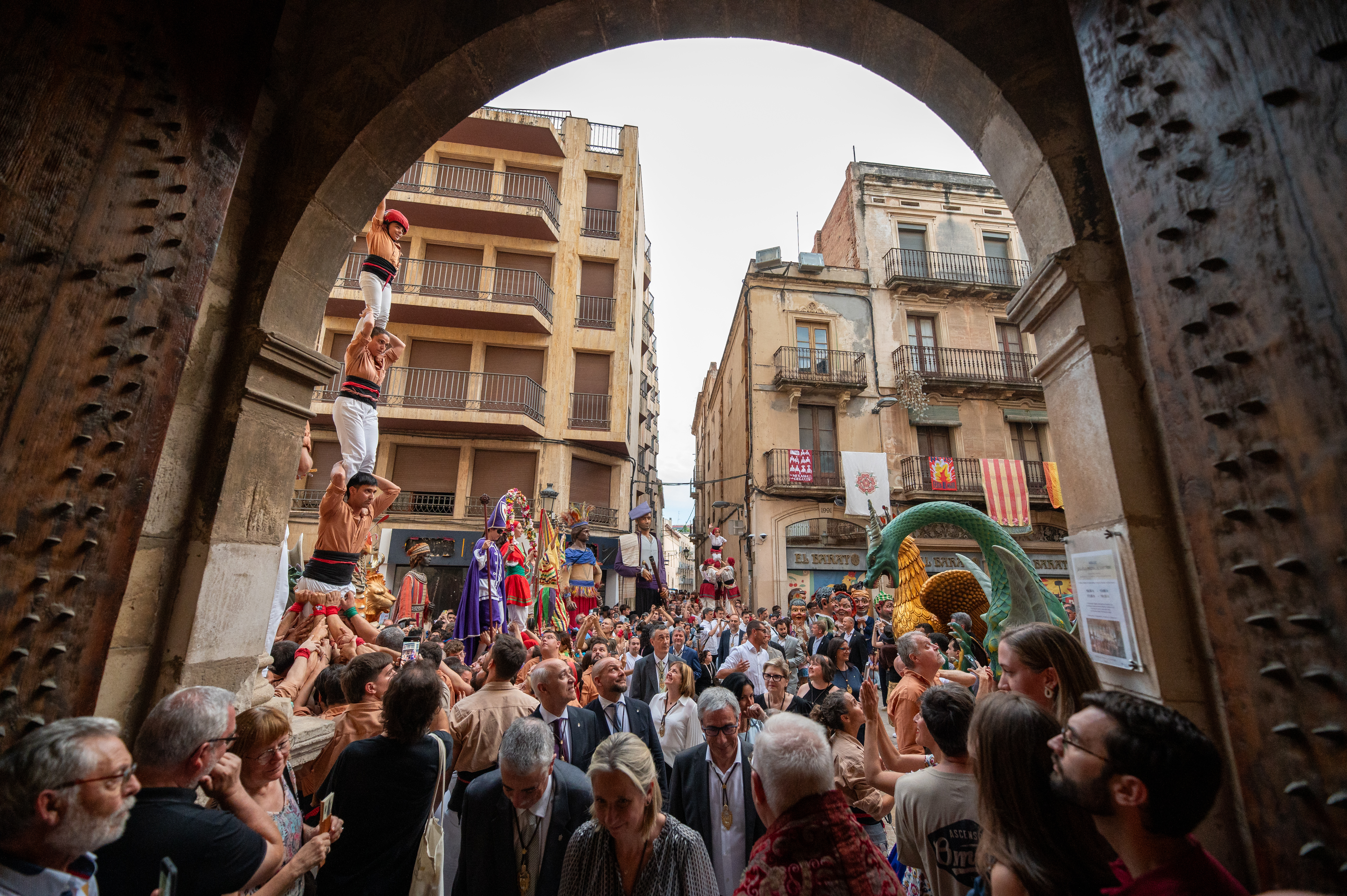 La vígilia i les Completes de Sant Pere 2026