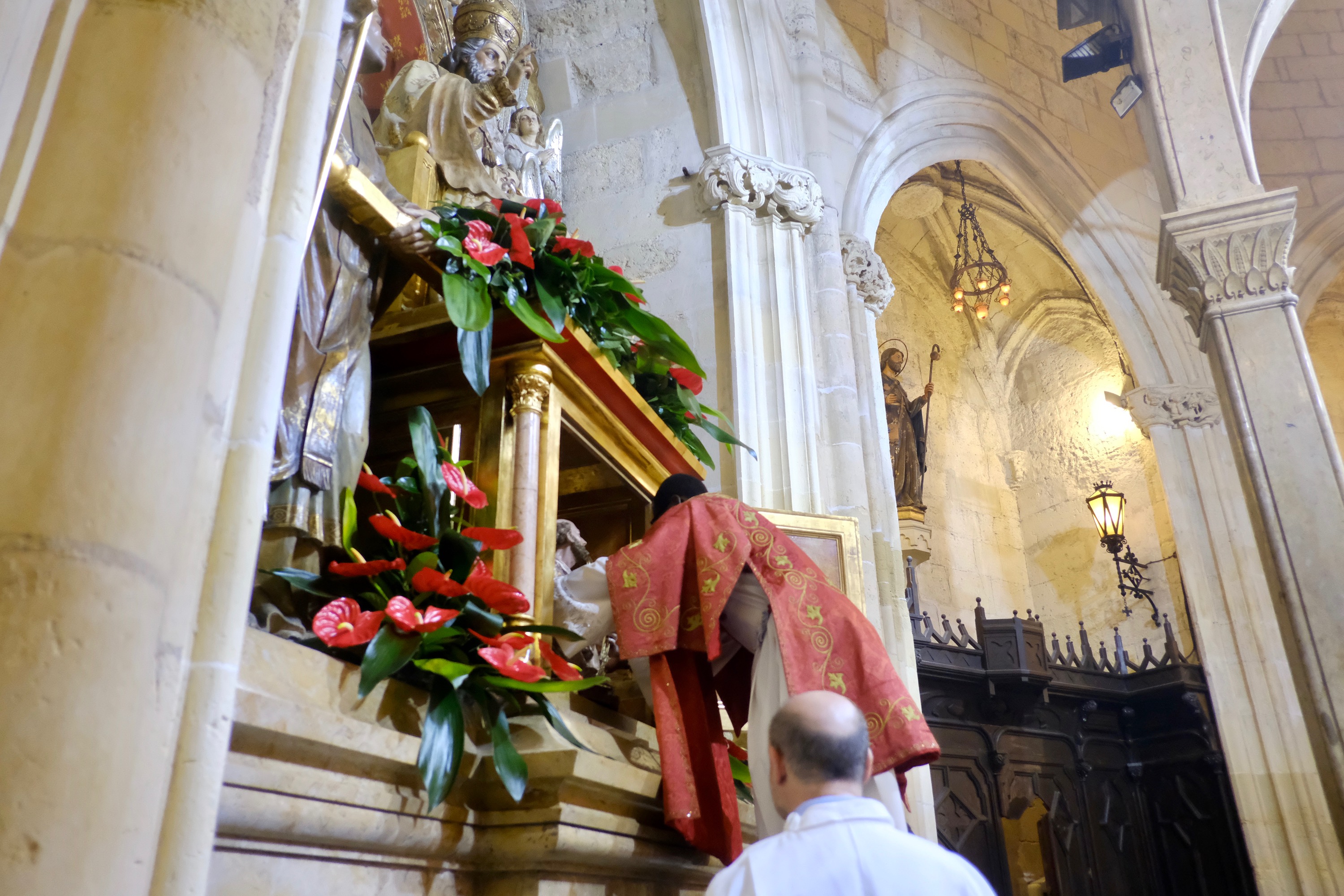 Professó solemne i ofici concelebrat Sant Pere 2020