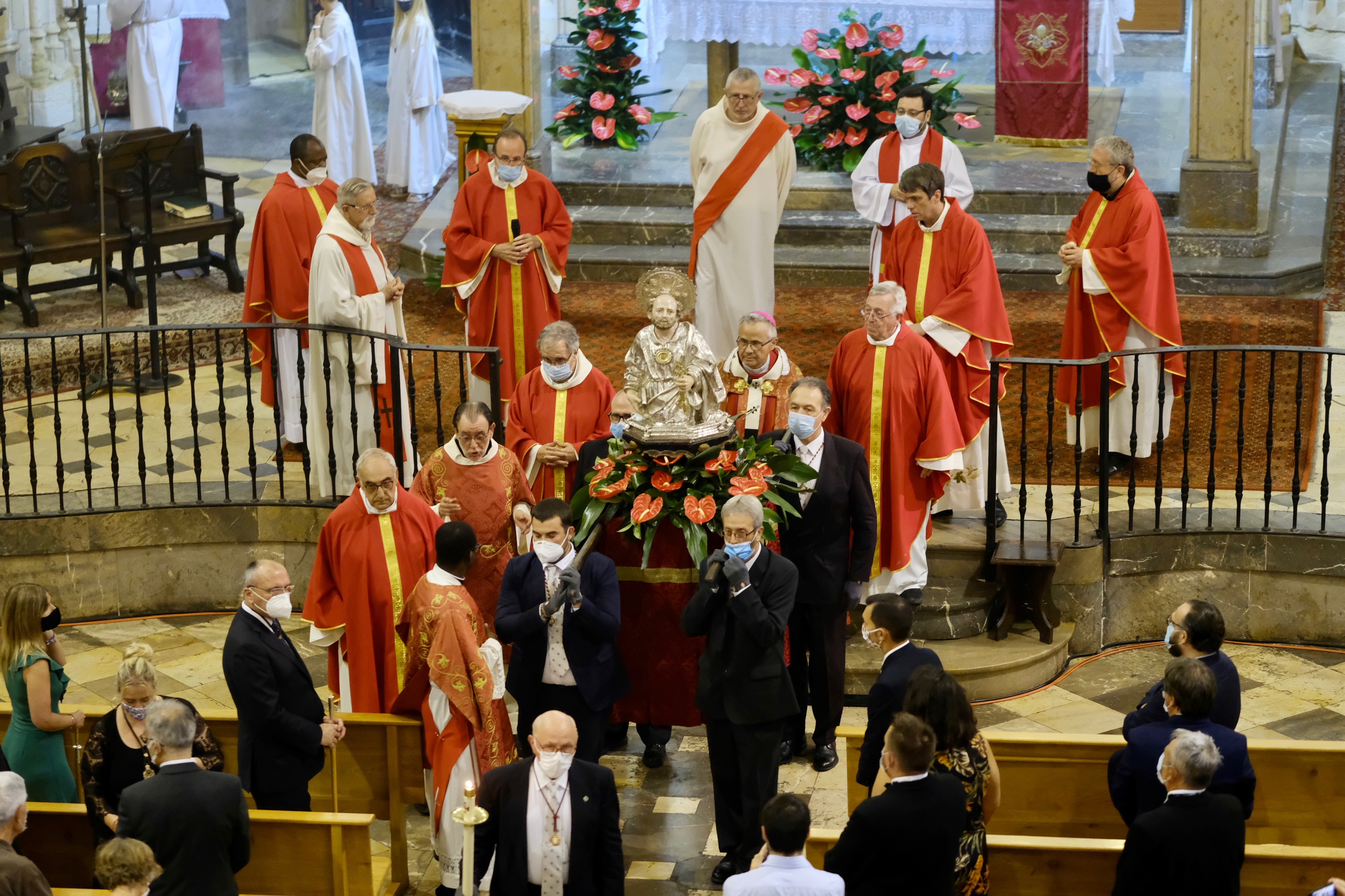 Professó solemne i ofici concelebrat Sant Pere 2020