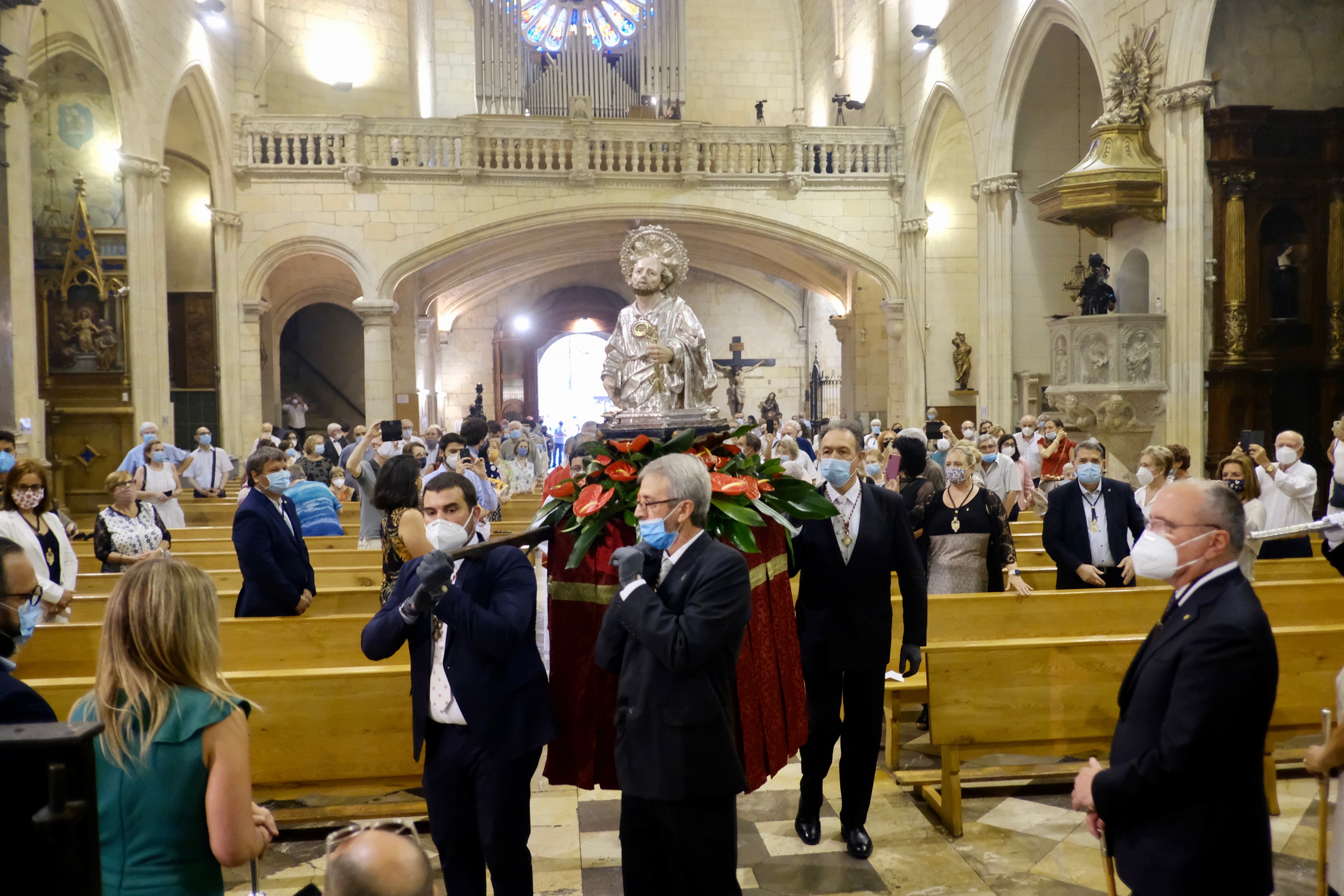 Professó solemne i ofici concelebrat Sant Pere 2020