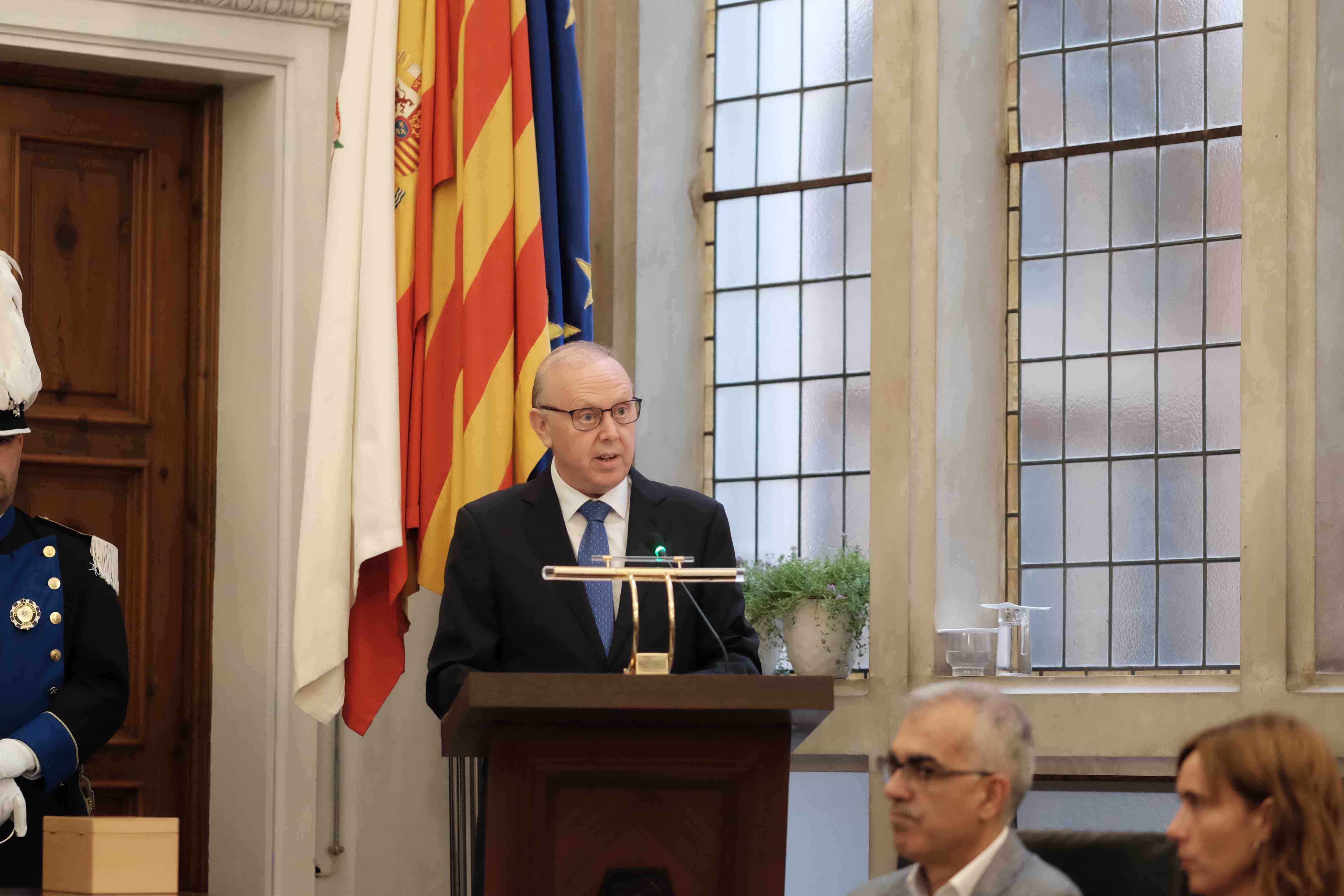Isaac Sanromà, expresident de la Cambra de Comerç de Reus, durant la lectura del Pregó 