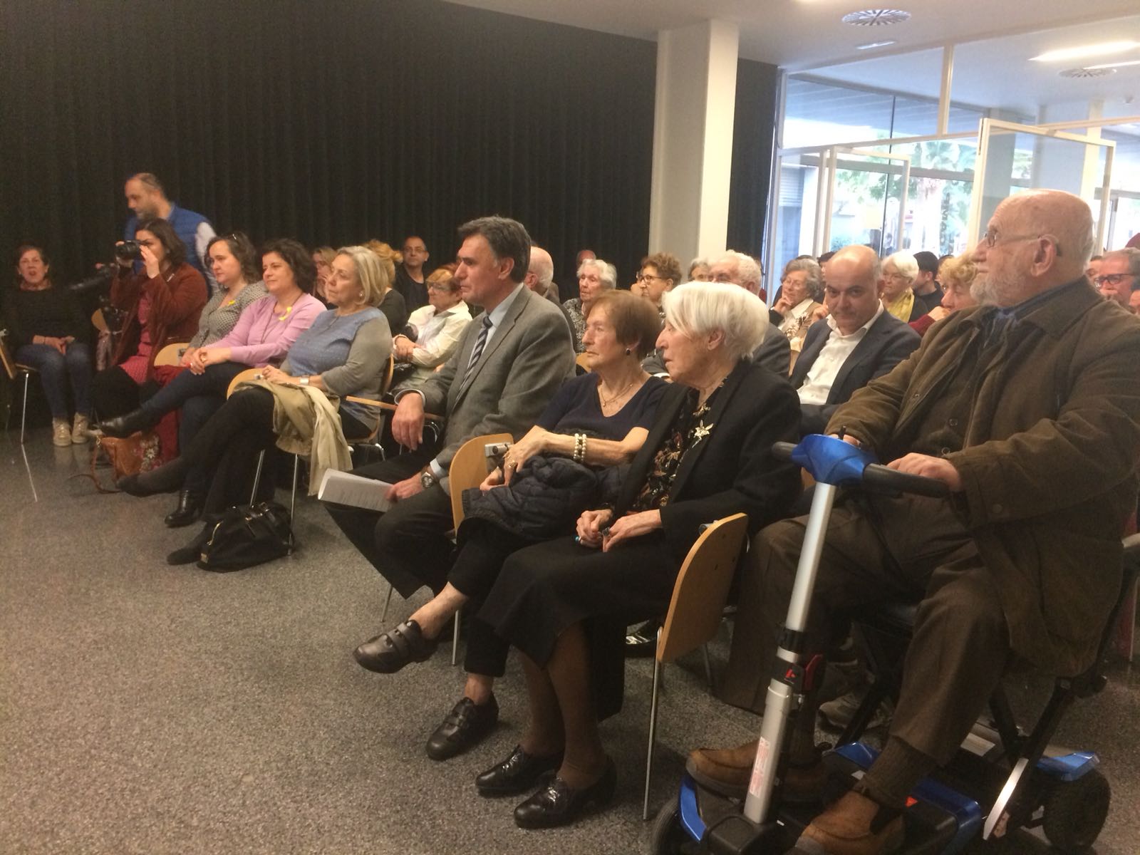 Imatge acte presentació fons Enriqueta Prats Arxiu de Reus
