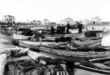 «Les barques de pesca amarrades al port de Salou», any 1925. Foto: Fèlix Ruiz García. Fons CIMIR-IMMR.