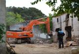 Enderrocament dels habitatges i granges del carrer de Mas Tallapedra 