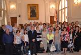 Imatge de l'alcalde de Reus i els regfidors amb tots els professors que es jubilen enguany.