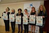 Les regidores de Projecció, Ensenyament i Benestar amb les representants de la Caixa i de les entitats comercials