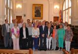 Imatge dels docents jubilats que han participat a la recepció a l'Ajuntament