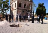 Primera pedra de la seu del Consell Internacional dels Fruits Secs a Mas Barrufet