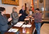 Foto del lliurament de la Medalla de la Ciutat a Jaume Amenòs