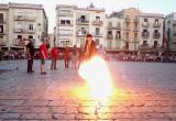 El pregoner Xavier Graset encèn la primera Tronada de Festa Major El pregoner Xavier Graset encèn la primera Tronada de Festa Major