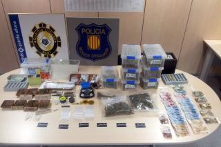 Dos detinguts per tràfic de marihuana en un dispositiu dels Mossos d’Esquadra i la Guàrdia Urbana en un local de Reus