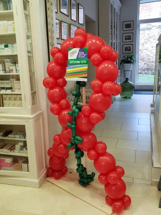 Imatge campanya sida a una farmàcia de Reus