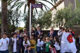 L'alcalde de Reus inaugura la plaça de la Festa Major. 