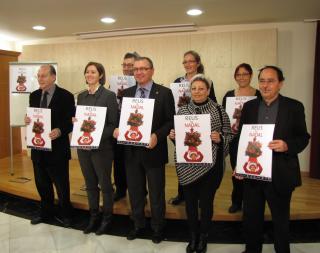 L'alcalde de Reus i la regidora de l'àrea de Promoció Econòmica amb els representants de les entitats comercials de Reus.