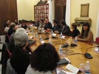 Reunió del conseller Josep Lluís Cleries amb l'alcalde de Reus i la xarxa de distribució d'aliments de la ciutat.