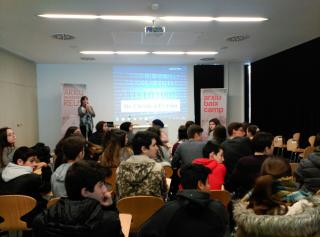 Els alumnes de l'Institut Vilaseva visiten l'Arxiu de Reus