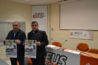 El representant de la Federació Catalana de Patinatge, Rafel Serrano (esquerra), i el regidor d'Esports, Jordi Cervera.