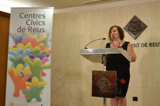 La regidora Montserrat Flores ha explicat la nova programació als centres cívics