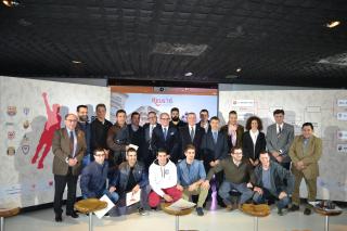 Imatge posterior al sorteig de la Copa del Rei d'hoquei patins 2016 realitzat al Gaudí de Centre de Reus
