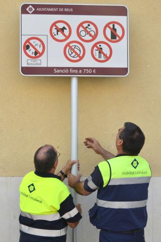 Nous senyals als espais públics avisen de l’import de la sanció per actes incívics