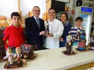 El Carrasclet s'incorpora a la col·lecció de figures de Pasqua relacionades amb el Seguici Festiu de Reus