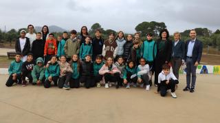 Lectura del manifest de les Ciutats Educadores a l'Escola Els Ganxets
