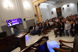 Acte institucional del 25N al Saló de Plens de l'Ajuntament