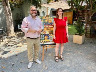 L'alcaldessa i el regidor de Cultura presenten la convidada d'honor i els abanderats de Sant Pere 2025