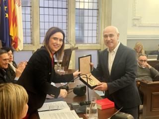 Francisco Luis Tiñena pren possessió del càrrec de regidor de l’Ajuntament de Reus