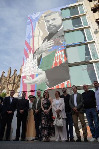 Inauguració del mural dedicat a Antoni Gaudí