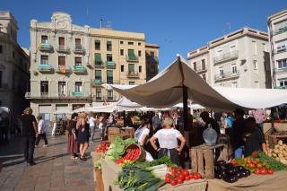 Imatges d’arxiu del Mercat al Mercadal