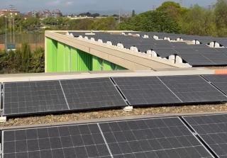 Instal·lació fotovoltaica a l'escola la Vitxeta