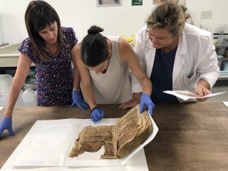Restauració de documents de l'Arxiu al Centre de Restauració de Béns Mobles de Catalunya-3