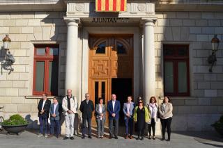 Minut de silenci en senyal de dol per les víctimes de la llevantada