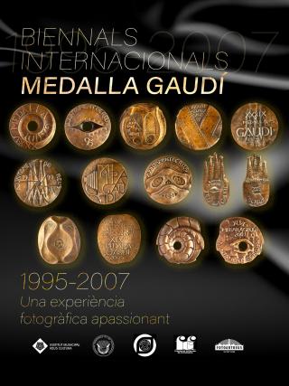 Cartell exposició Medalla Gaudí