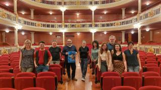 Foto de família presentació Tardor 2022 al Teatre Bartrina