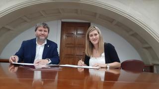 Signatura del conveni entre Salut Pública i el CODINUCAT