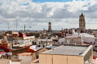 Campanar de la Prioral vista des de terrat