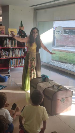 Maria Bravo en el cicle de contes Emocions de Butxaca