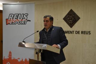 Imatge del regidor d'Esports de l'Ajuntament de Reus Jordi Cervera durant la roda de premsa d'aquest dimecres