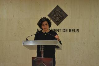Imatge de la roda de premsa de la regidora de Benestar Social, Montserrat Vilella