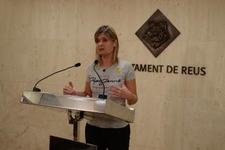 Imatge de la regidora de Salut Noemí Llauradó durant la presentació del Pla de Salut de Reus 2018-2022