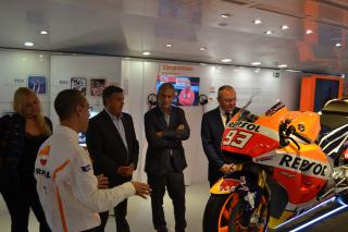 Imatges de la visita a la mostra Repsol Racing Tour