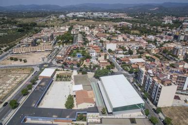 Instal·lacions exteriors del polilleger Alberich i Casas.