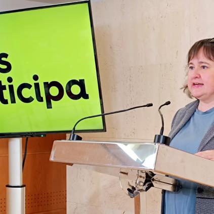 Montserrat Flores Accedeix a Montserrat Flores