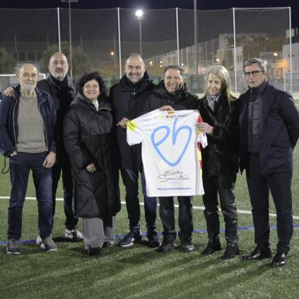 Accedeix a Presentació Escola 100x100 a Reus