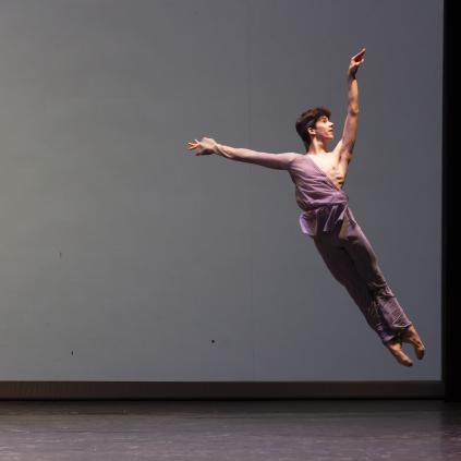 Accedeix a Rubén Méndez, guanyador del XII Premi Internacional de Dansa Roseta Mauri